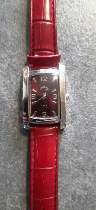 Ceas de mana  Adrienne