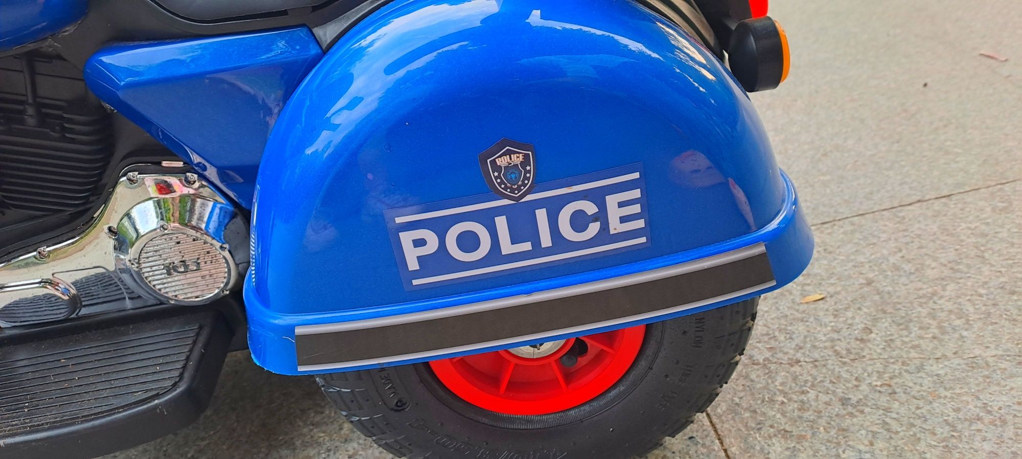 Motocicleta electrica Police cu telecomanda