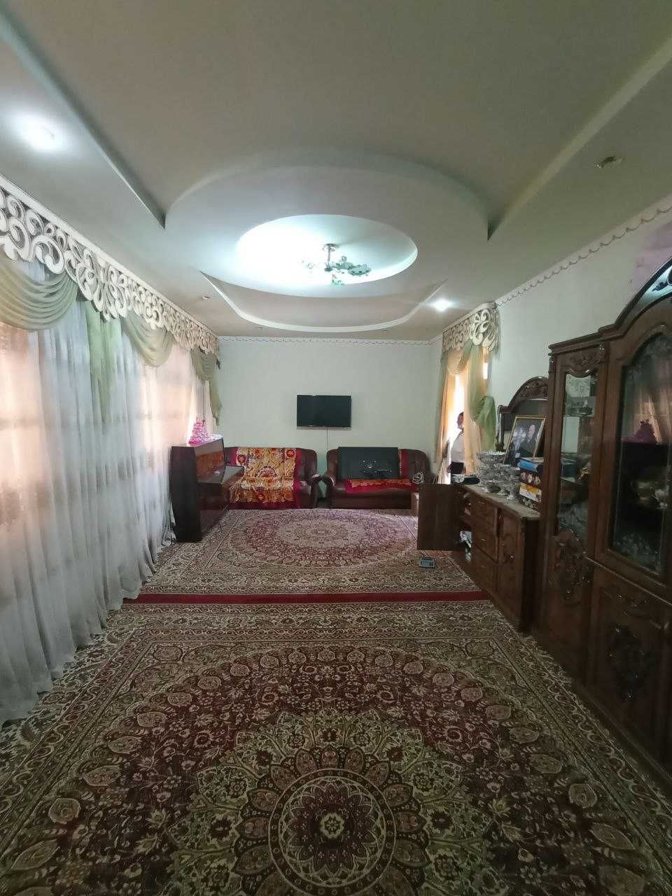 Уй сотилади, Зангиота Зиёратгохи якинда, 4 хона, 59000