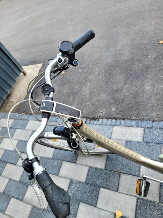 Elektrovelosiped BATAVUS 28