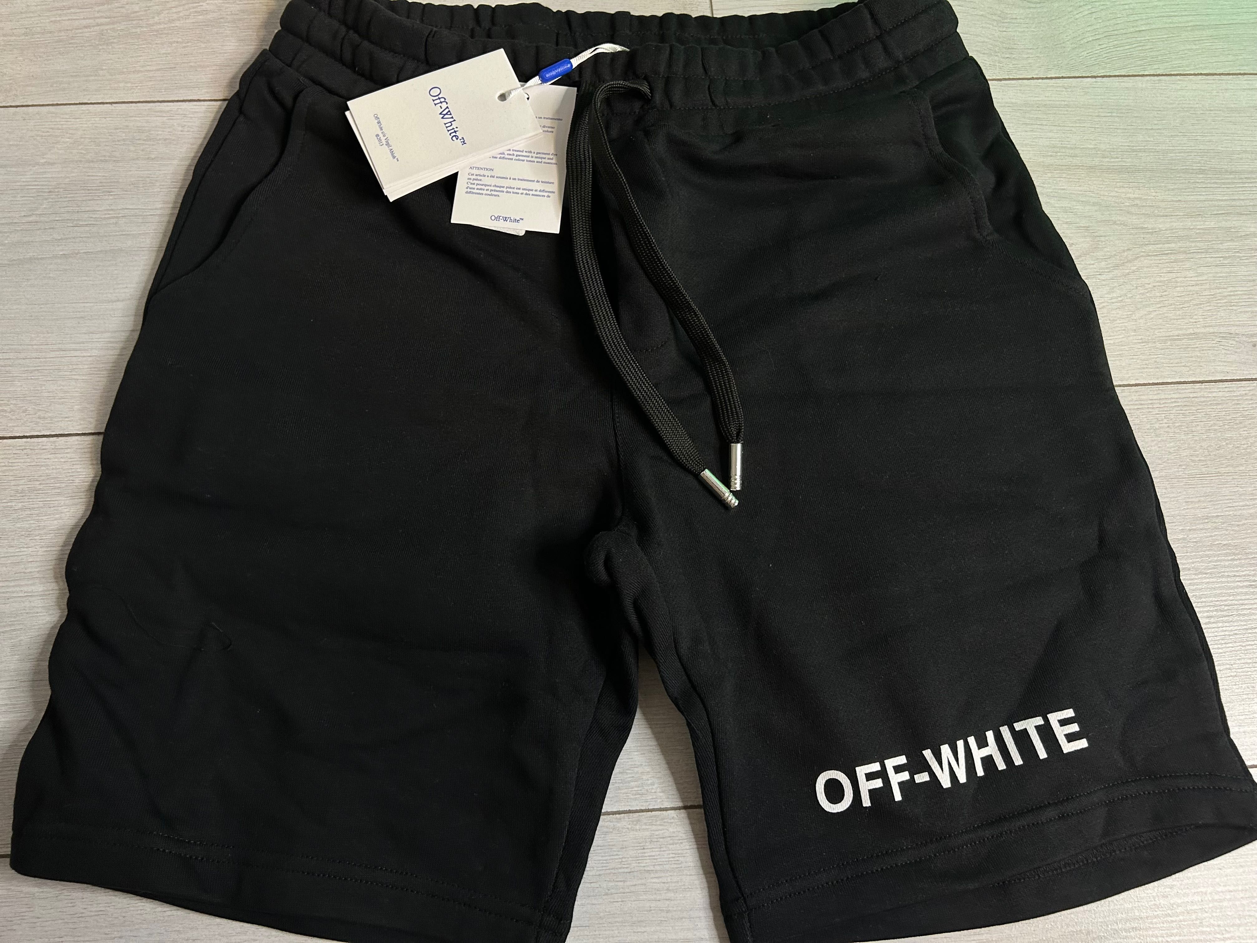 Pantaloni scurți off white New 2025