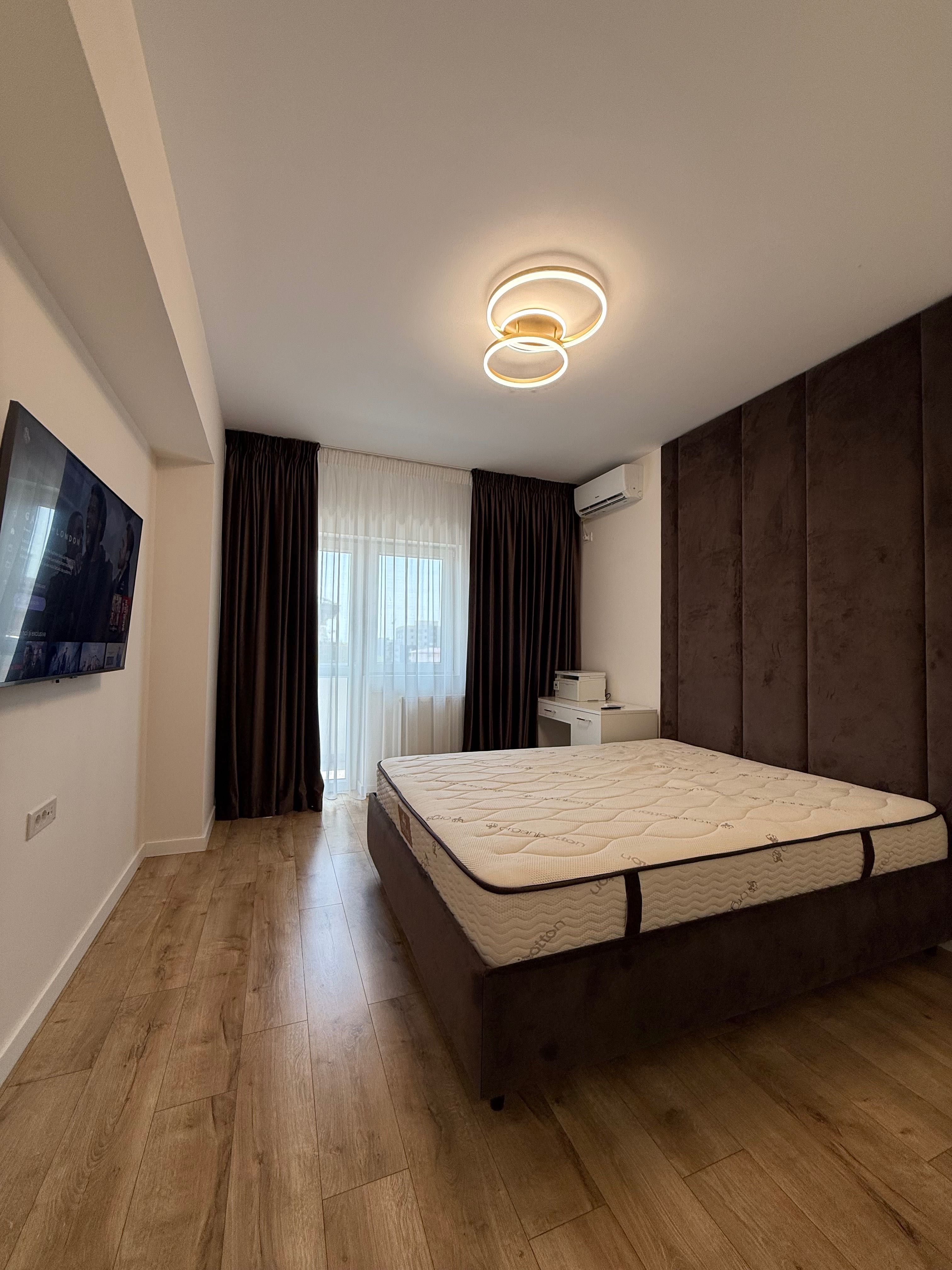 Apartament 3 camere vanzare, bloc nou. Zona Brancoveanu.