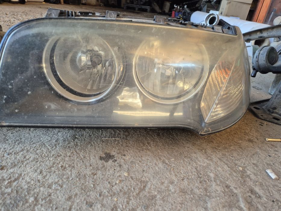 Фарове БМВ Х3 Е83