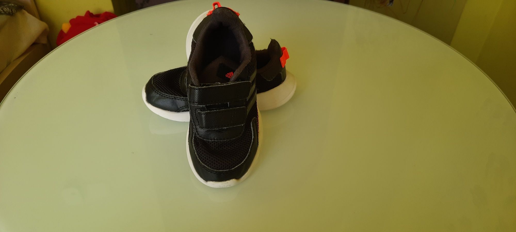Adidas детски маратонки