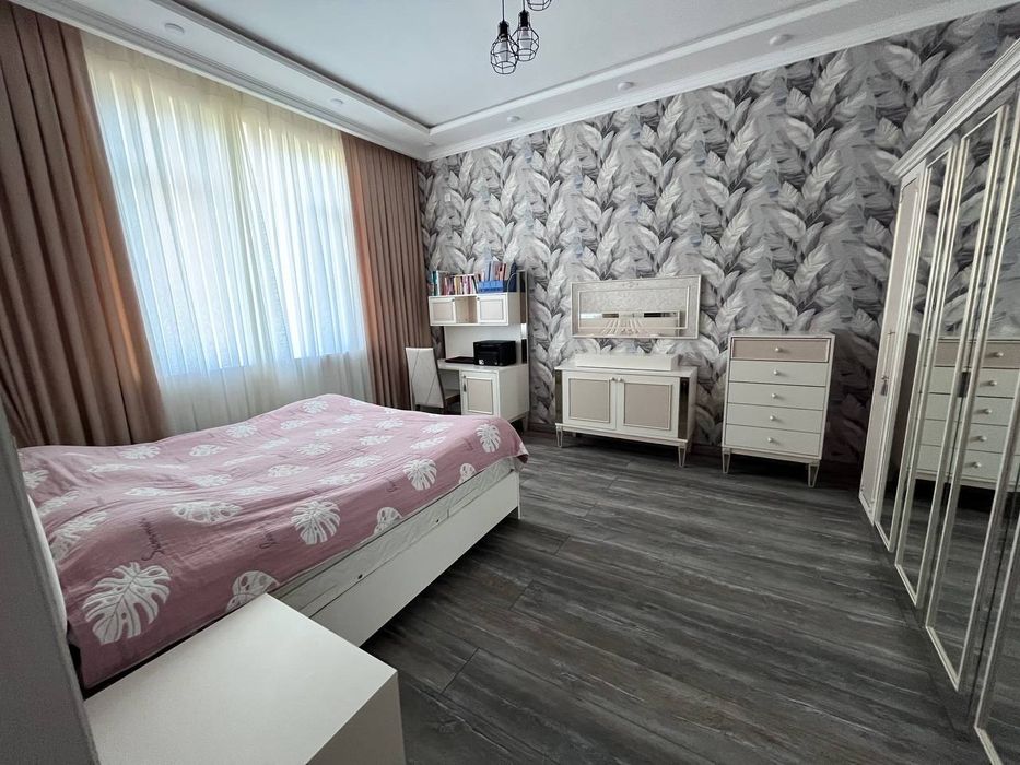 Сдаю свой новый дом 350м2 , hi town city