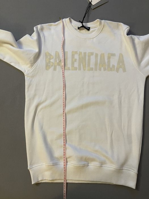 Balenciaga пуловер и тениска
