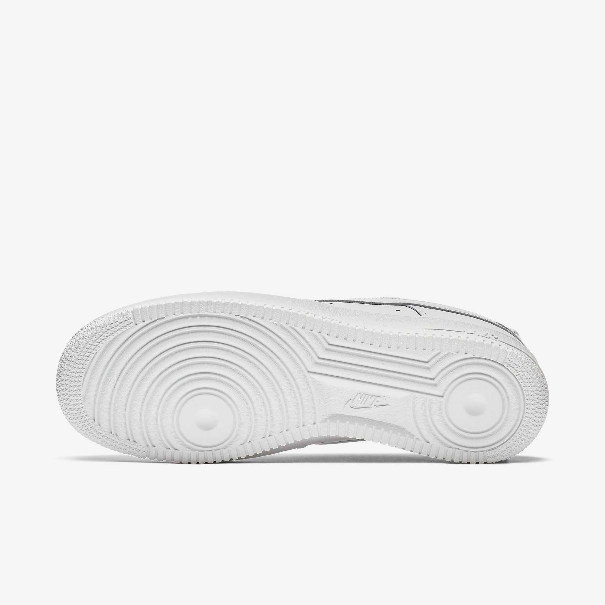 Оригинални маратонки Nike Air Force 1 '07