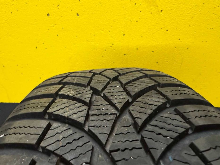 Нови зимни гуми с джанти 16" за Пежо 207 6j16 Ch4-27 Et27 195/55 R16