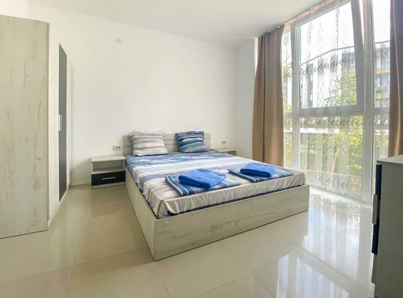 Дава се под наем Тристаен апартамент в Бургас, Сарафово - 83 кв.м за 128000 € - Снимка #6