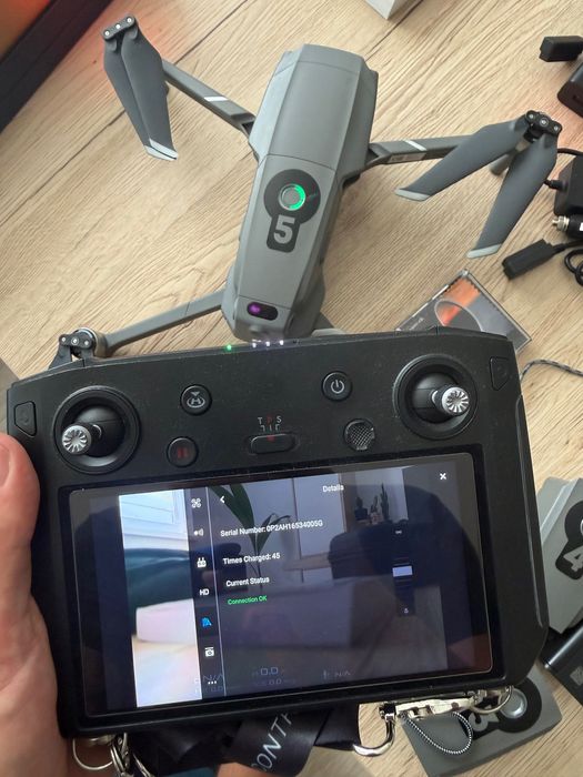 DJI Mavic 2 Pro Fly More Combo – професионален дрон с аксесоари