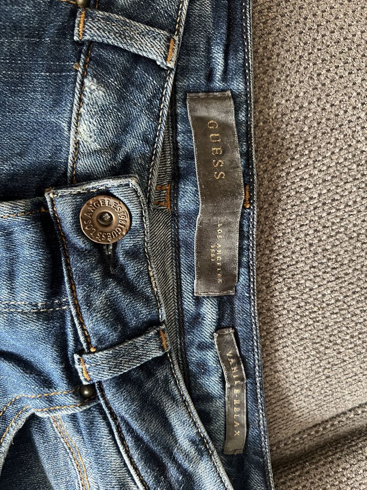 Дамски дънки Guess - W26