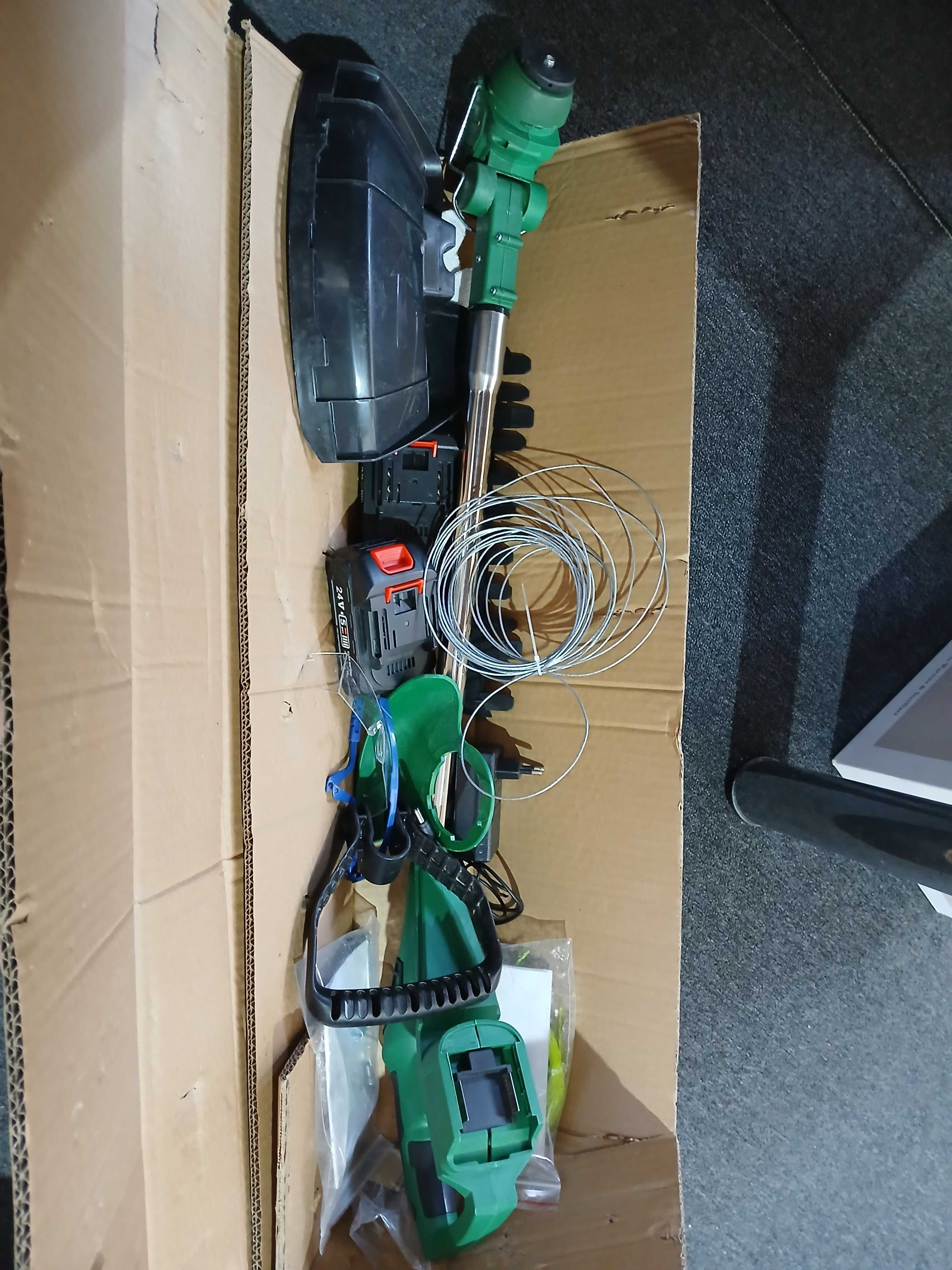 Motocoasa electrica YN‑107, 24V, 2 baterii, verde