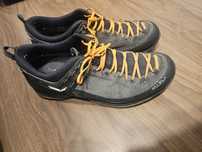 Semighete bocanci Salewa MS MTN Trainer 2 GTX Black Carrot