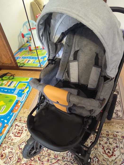 Продам польскую коляску