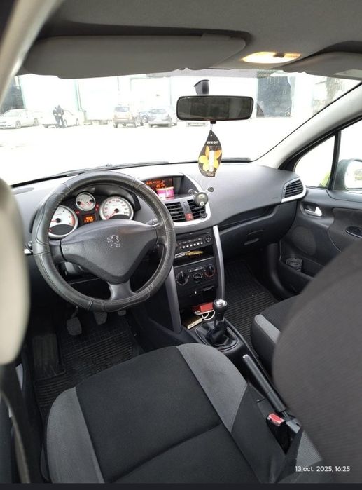 Peugeot 207 an 2008