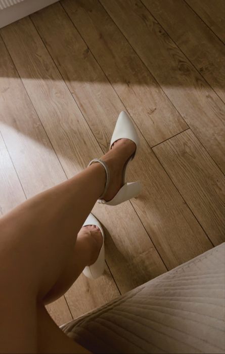 Туфли белые 38 (на 39 тоже)