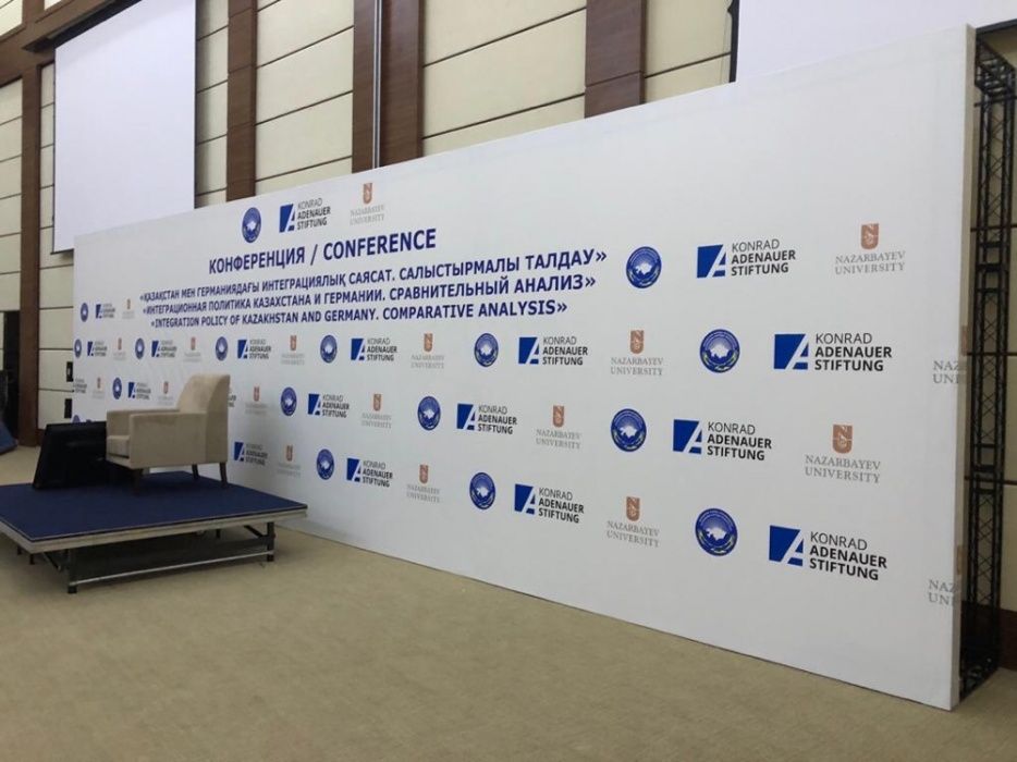 Аренда пресс-стены от 20 000 тг,ферма конструкций,Баннеры, (банер)