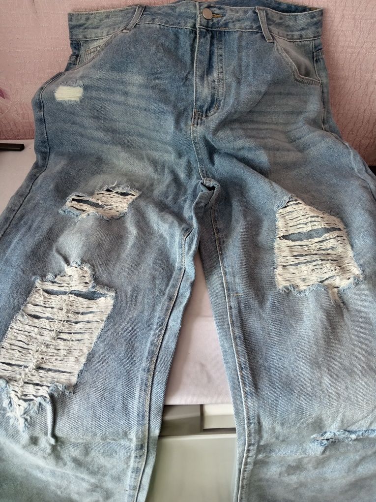 Продать джинсы прямые