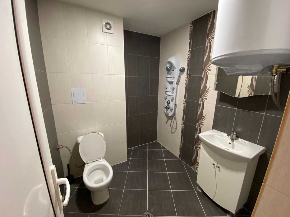 Дава се под наем Тристаен апартамент в София, Студентски град - 87 кв.м за 663 € - Снимка #11