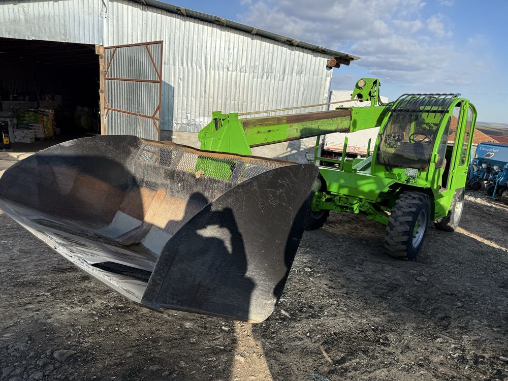 Incarcator frontal merlo 4x4