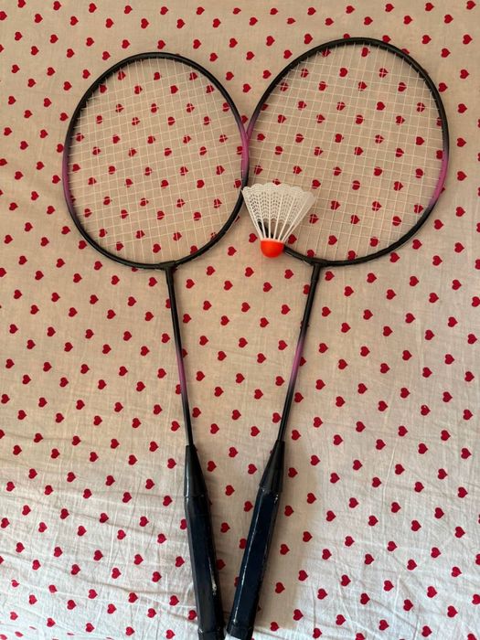 Бадминтон ракетка