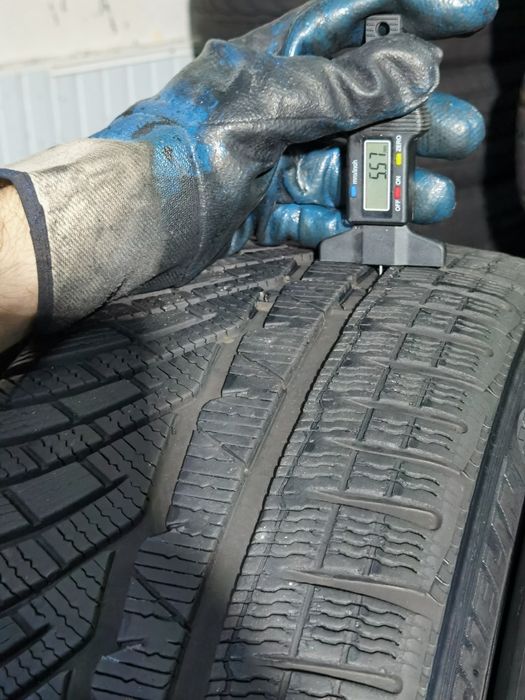 225/50R18 95H Michelin run flat DOT19