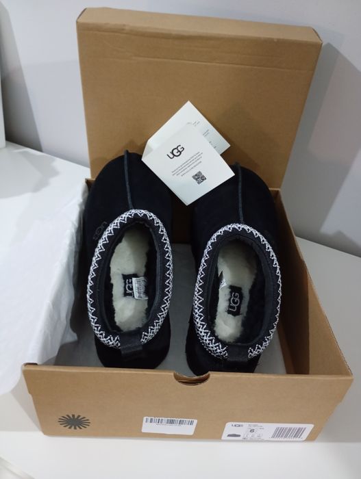 UGG-uri  tazz,nr37,negru