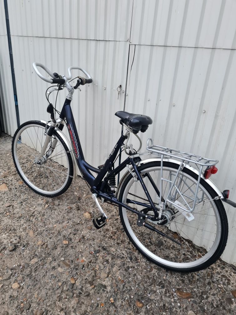 Bicicleta BIKEGGIANT*28 inch*CADRU ALUMINIU*7 Viteze în Butuc*Suspensi
