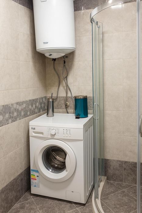 Тристаен апартамент под наем в жк. Младежки хълм