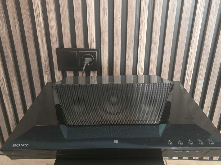 Домашный кинотеатр Sony 1000w