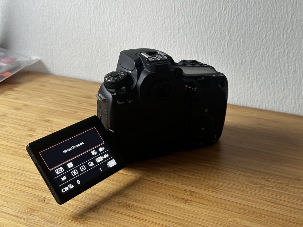 Canon 90D + 24mm + 50mm