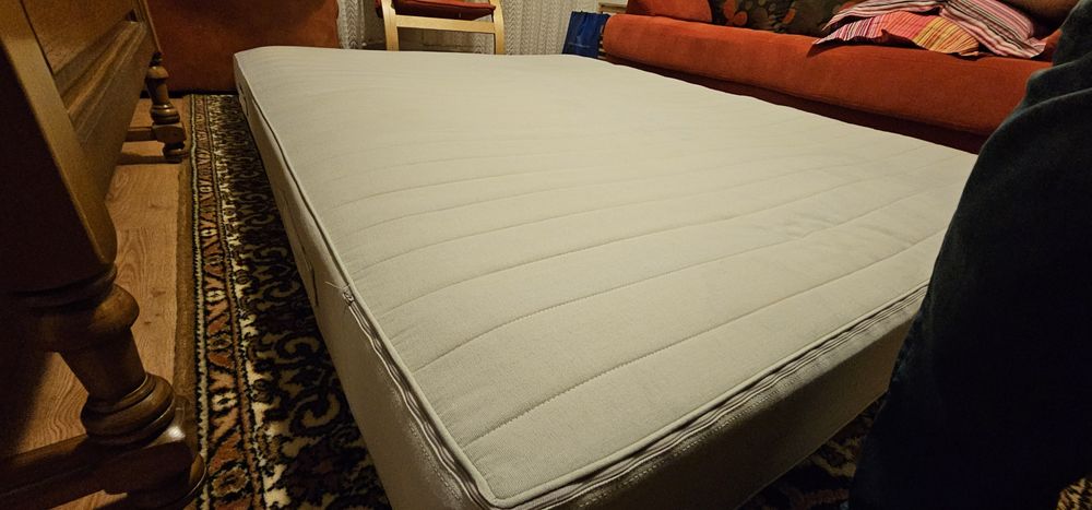 Saltea 160x200 Ikea 20 cm