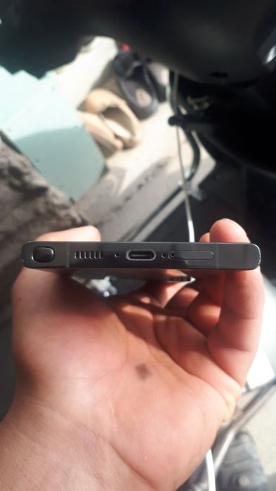 Samsung s23 ultra 12.256gb vetnam 2 sim yaxshi holatda