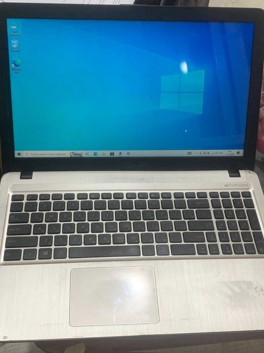Asus core i3 5-поколение/8Gb/SSD 256Gb/Video 4Gb