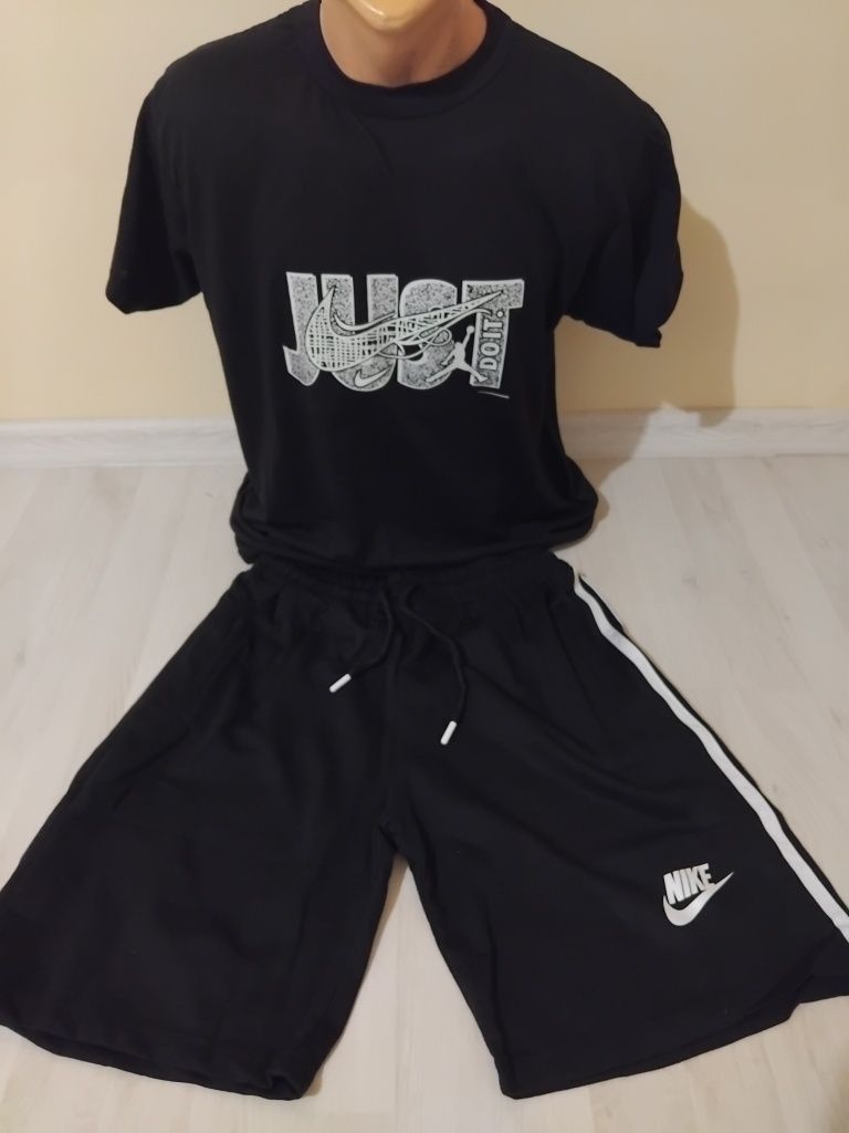 Ieftin! Compleuri baieti Nike și Adidas.