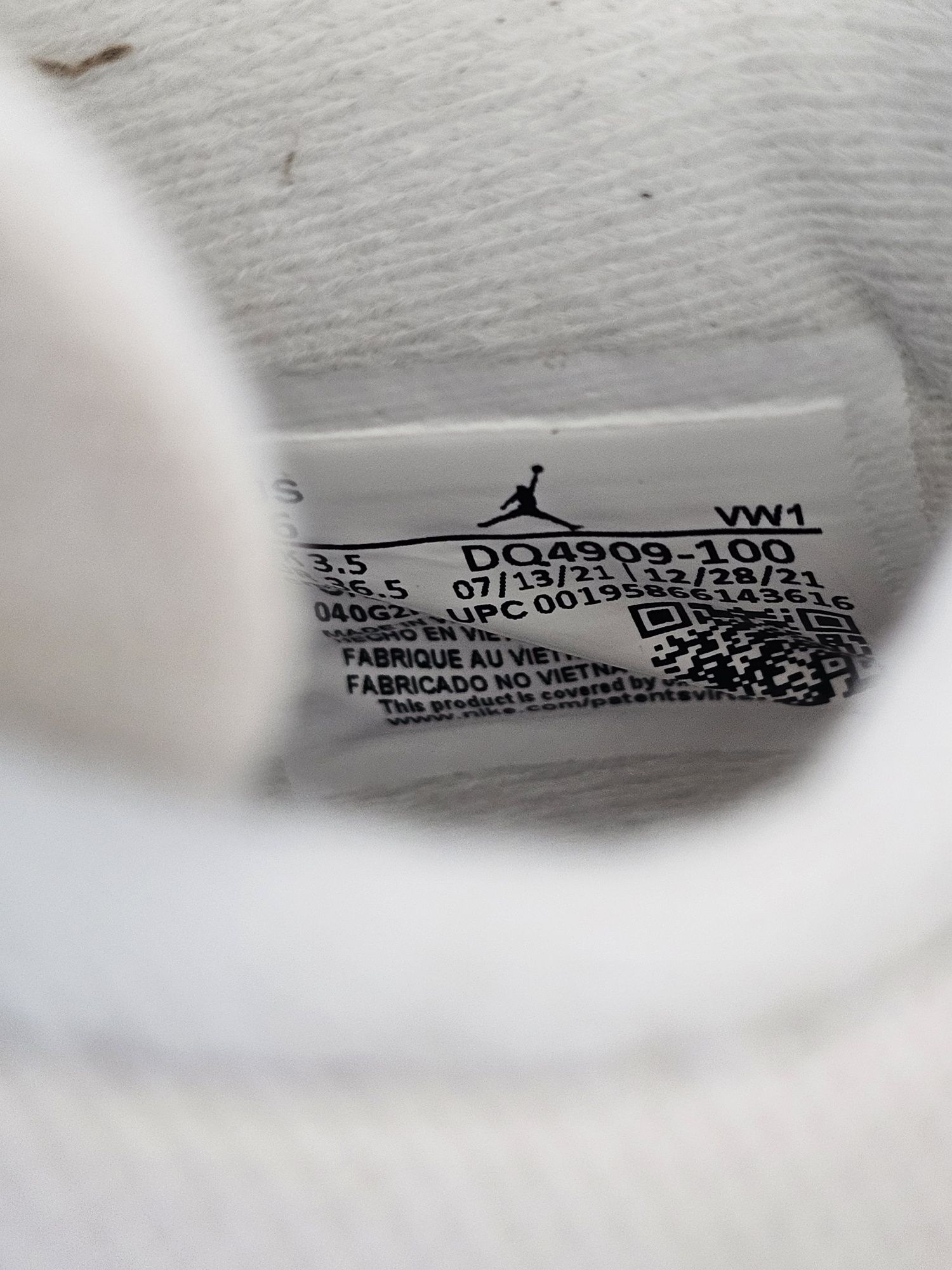 Оригинални кецове Air Jordan 4 Retro Blank Canvas