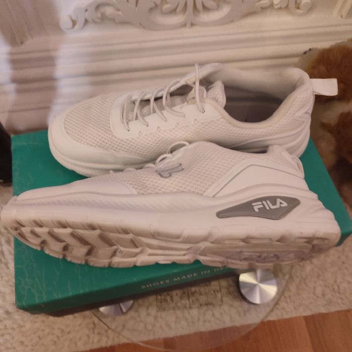 Adidași Fila ,ca Nike ,Puma,  mărimea 41.