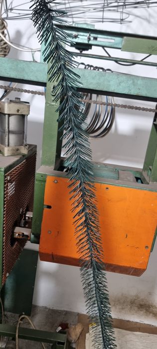 Masina productie coroane artificiale , brazi artificiali