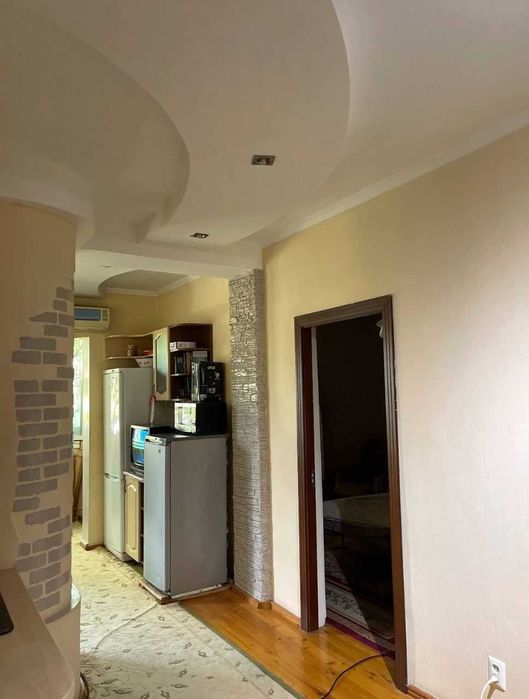 Юнусабад 8, 4/4/4 Продаётся квартира на против Биллур