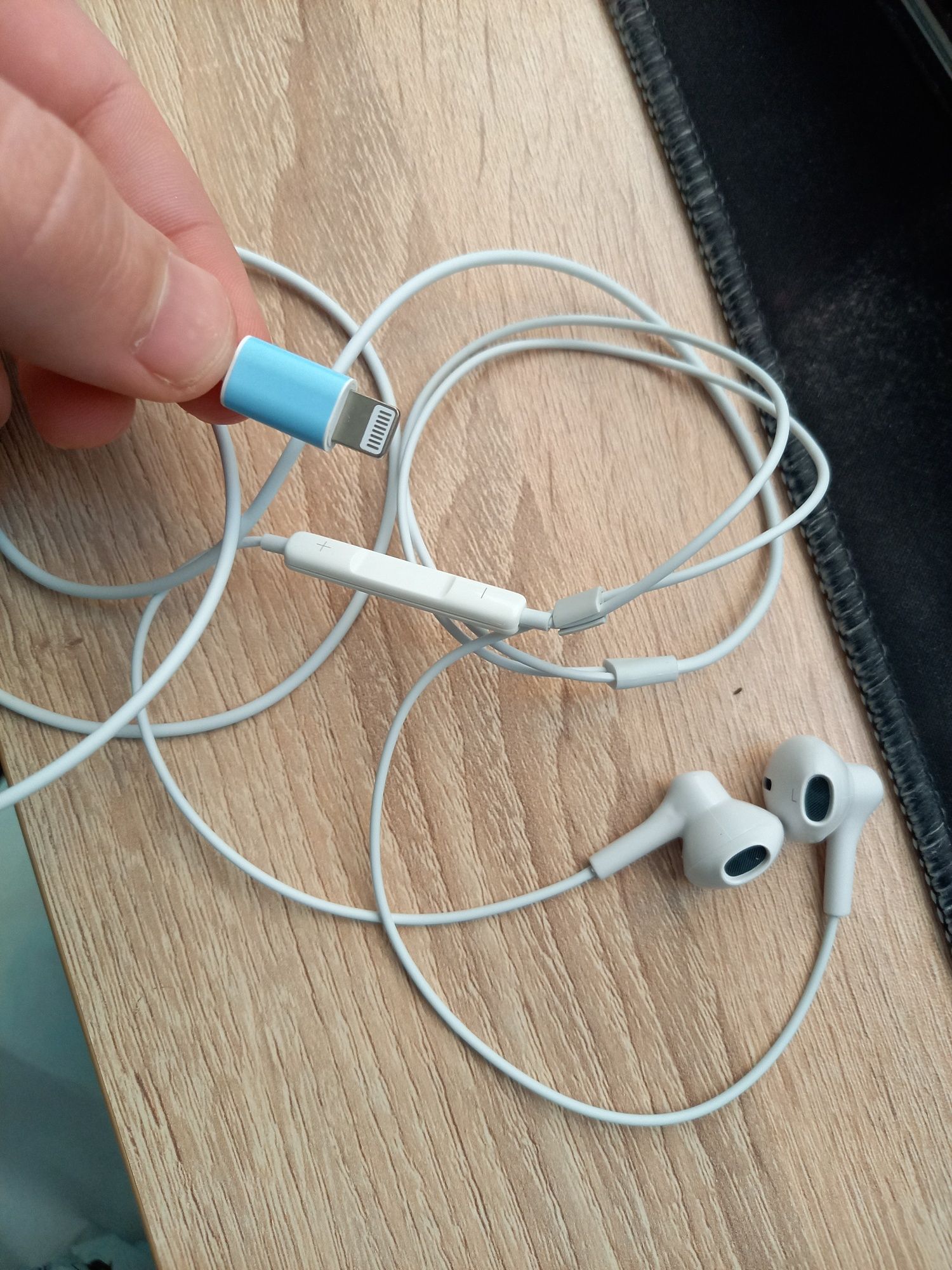 Жични слушалки на Apple/ Слушалки за айфон