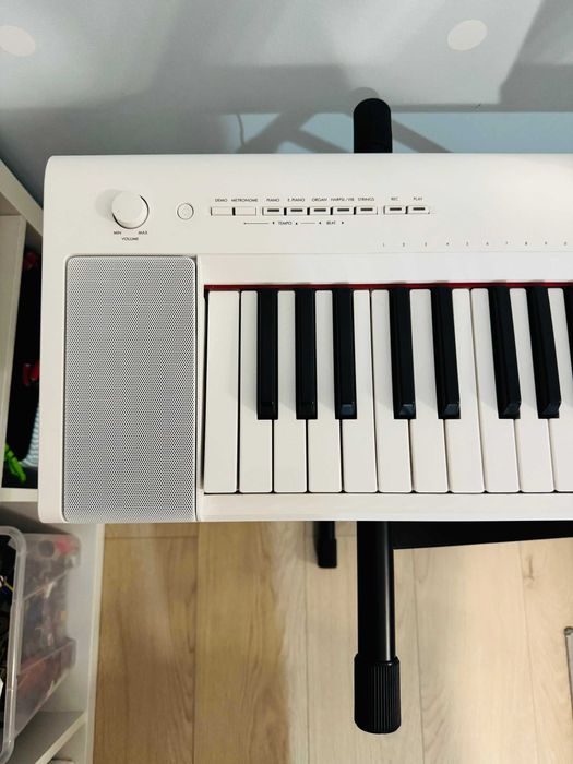 Pian Yamaha NP-35 Piaggero White si stativ clapa Gewa - in garantie