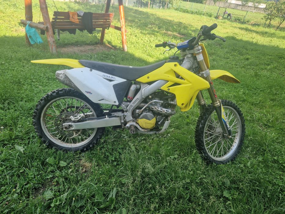 Vând urgent zuzuki rmz 250 2008