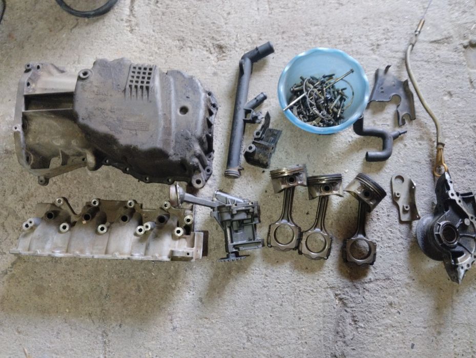 Запчасти двигателя Ларгус