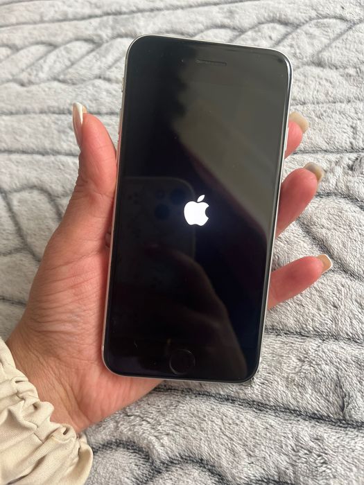 Apple iPhone SE 2020, 128GB