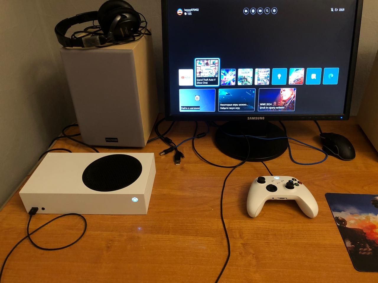 Продается Xbox series S 512 gb