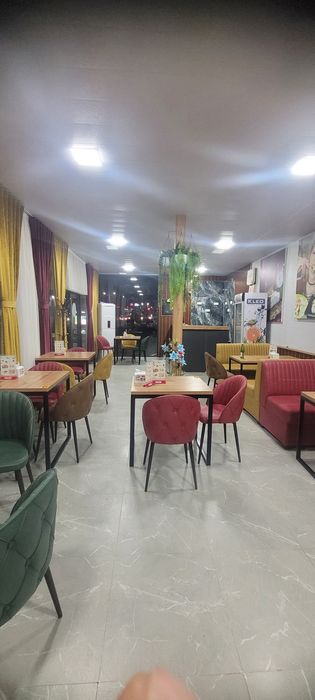 Стол стуллар сотилади