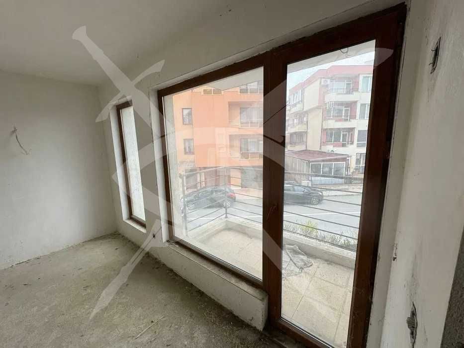Продава се Двустаен апартамент в Несебър - 69 кв.м за 725 €/кв.м - Снимка #9