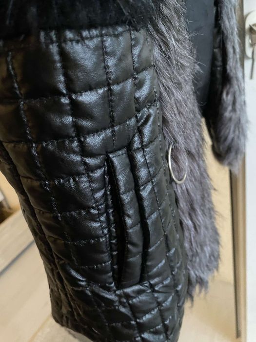 Елегантен елек с джобчета