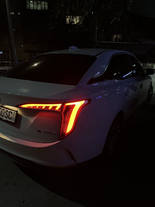 Hongqi eqm-5 ( Хорджи екм 5 )