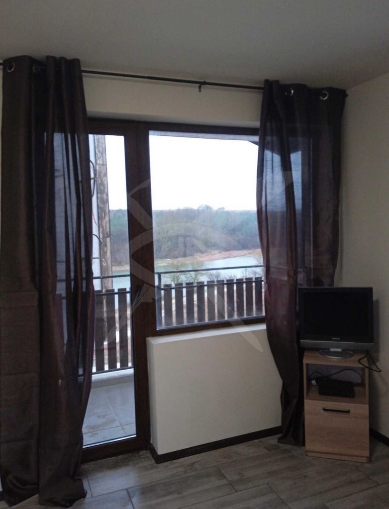 Продава се Двустаен апартамент в с. Николаевка, Област Варна - 70 кв.м за 600 €/кв.м - Снимка #7